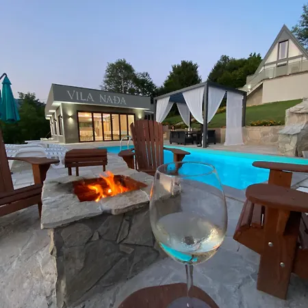 Вилла Vila Nadja Swimming And Jacuzzi Баня-Лука